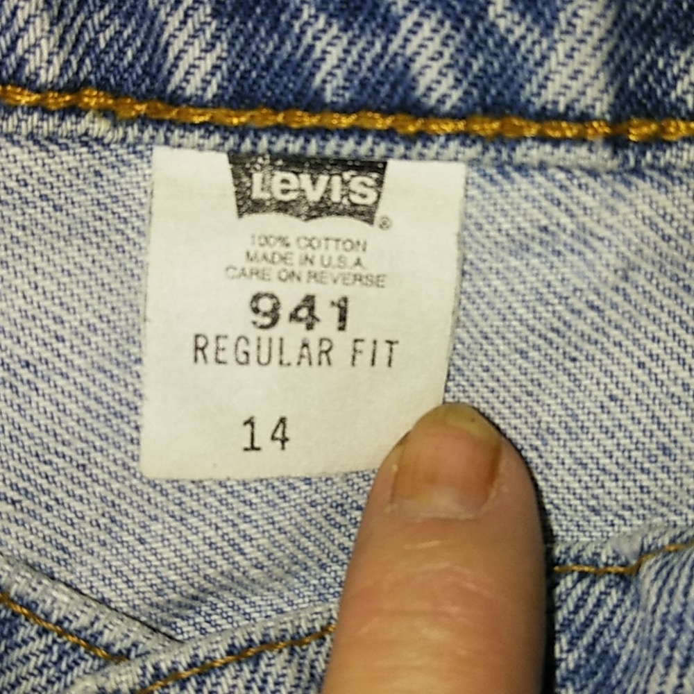 Shorts - Picture 3 of 3